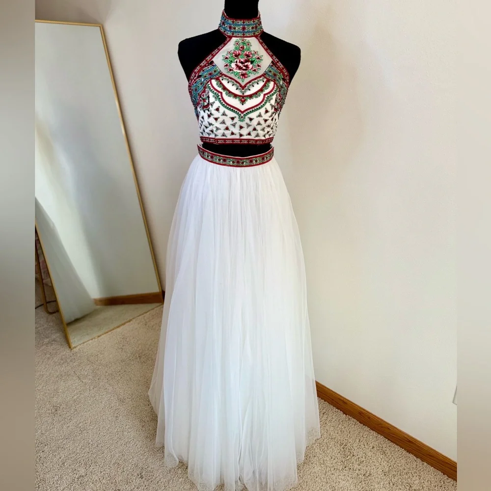 Sherri Hill | Dresses | Sherri Hill 7271 Beaded Halter Ball Gown Prom Dress White Size 4 | Poshmark Sherri Hill | Dresses | Sherri Hill 7271 Beaded Halter Ball Gown Prom Dress White Size 4 | Poshmark